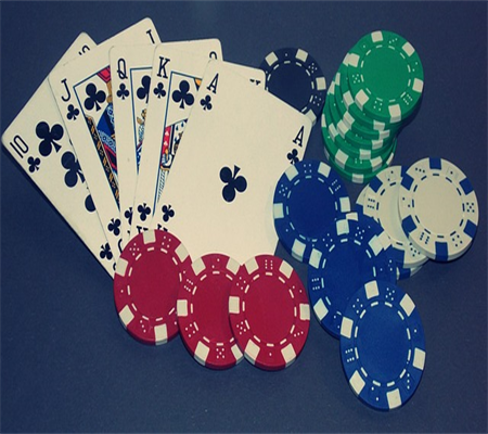 Đánh Bài Texas Hold'em: Tầm Quan Trọng Của Việc Suy Nghĩ Trước